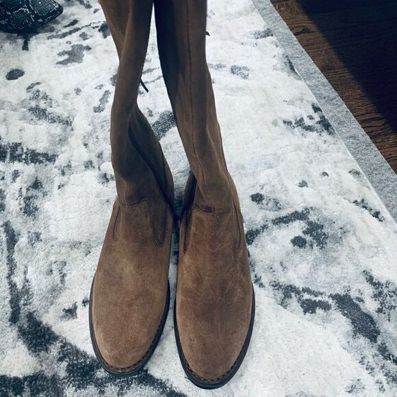 BORN Cotto Tall Brown Suede *NEW***  Boot - Picture 9 of 15